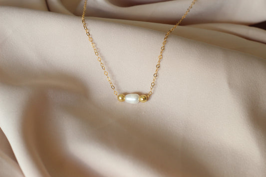 Ocean Eyes Necklace Gold