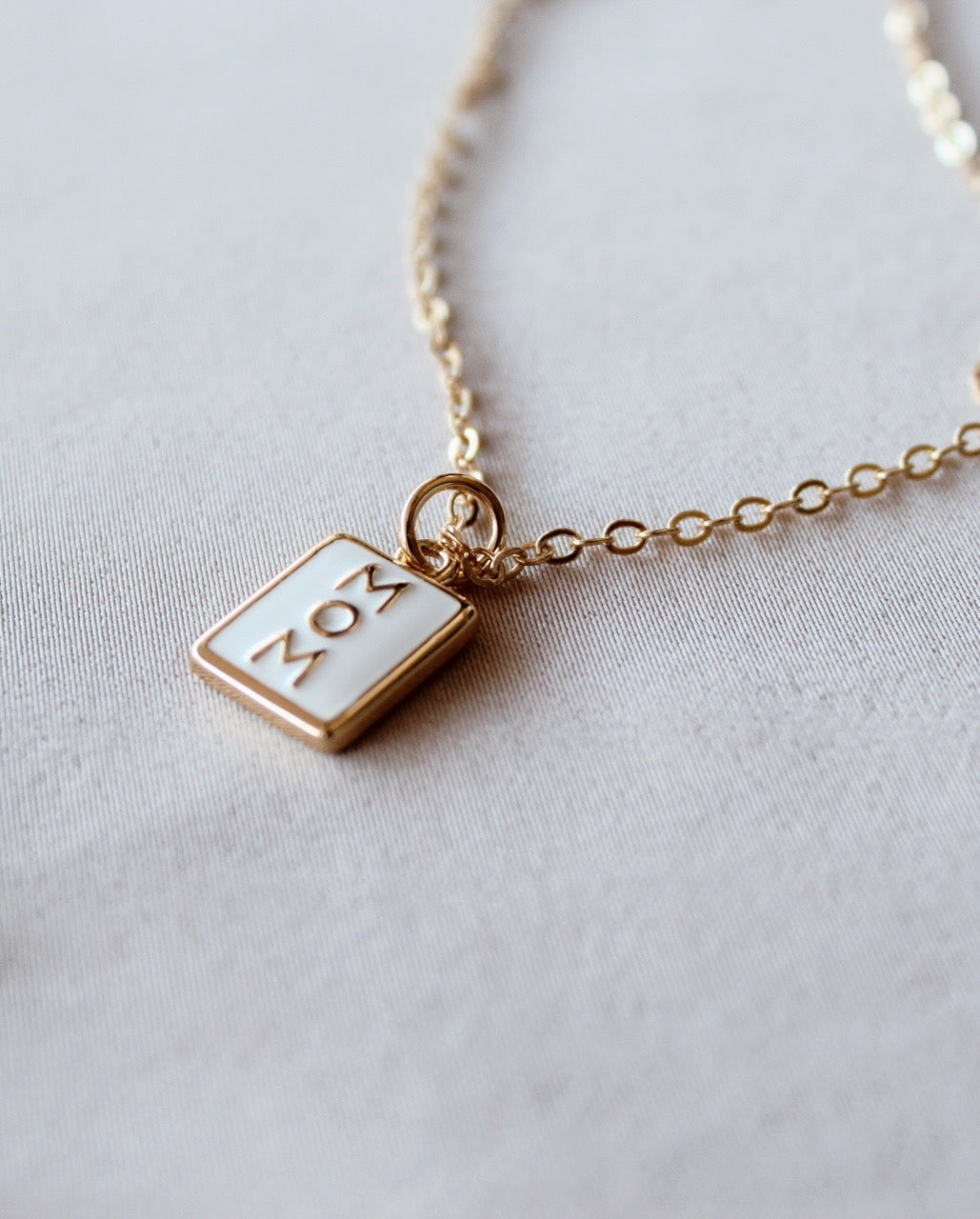 Mom Necklace