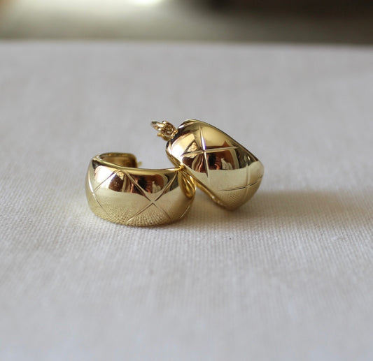 Criss Cross Chunky Earring